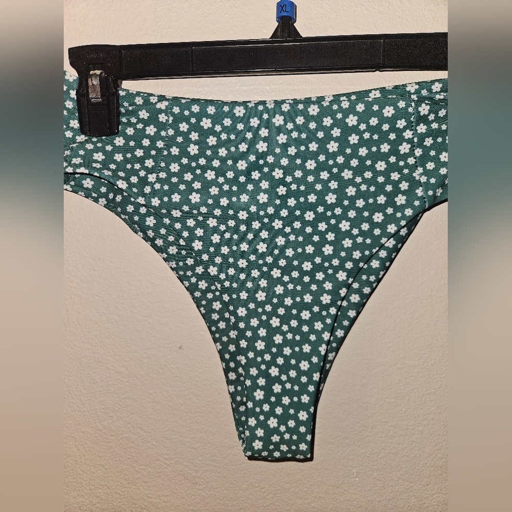 Shein Bikini Green Floral Bottom Size S